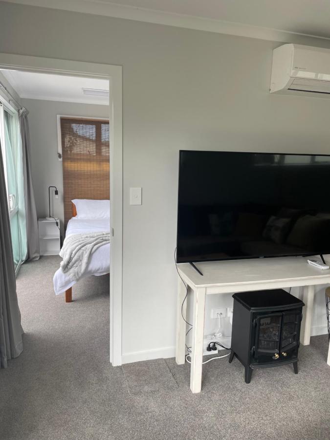 Modern Studio Apartment Motueka Kültér fotó